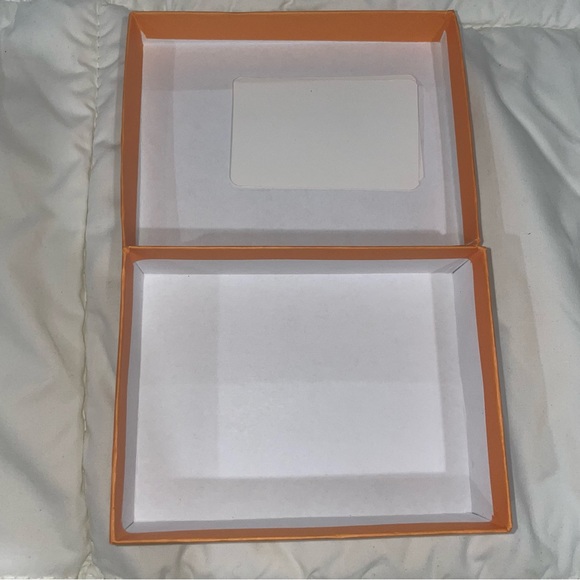 Louis Vuitton Box - Picture 3 of 4